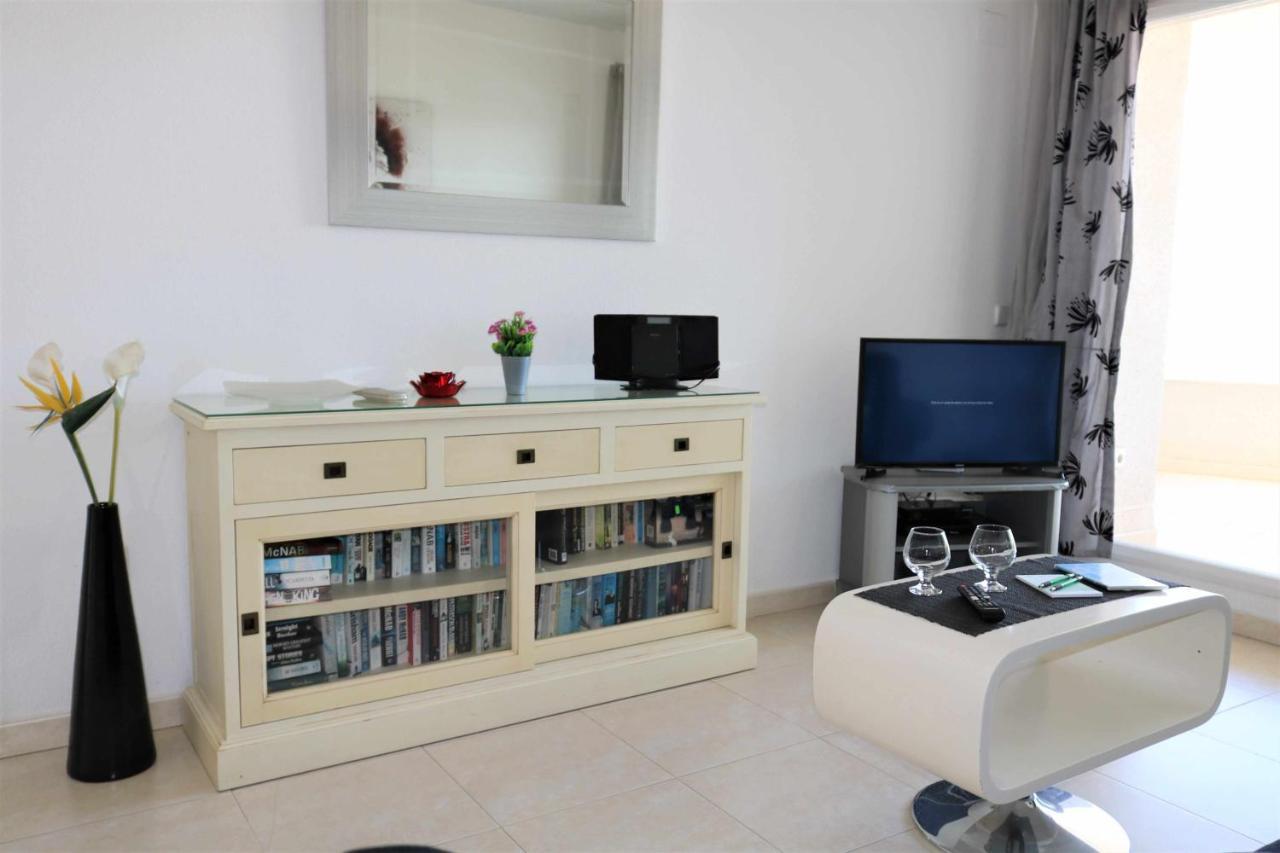 Apolo17 E39 2 Dormitorios Calp Exterior foto